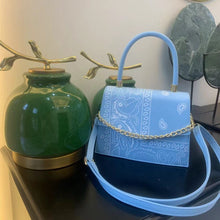 Load image into Gallery viewer, Cashew flower simple messenger bag AB2017