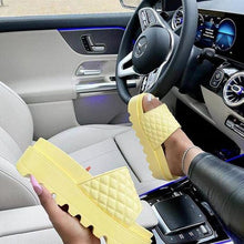 Load image into Gallery viewer, Diamond thick-soled women's slippers HPSD033