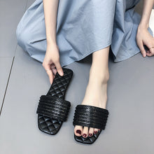 Load image into Gallery viewer, Square head diamond slippers