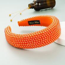 Load image into Gallery viewer, Hot selling gypsophila pearl headband