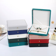 Load image into Gallery viewer, PU crown buckle flip jewelry box (AE4079)
