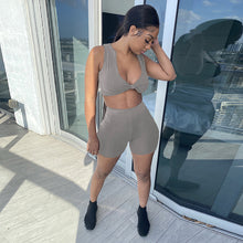 Load image into Gallery viewer, Fashion solid color vest two piece set(AY1851)