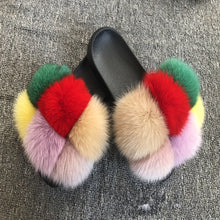 Load image into Gallery viewer, Hot selling fur ball slippers