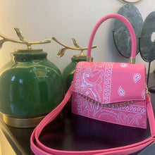 Load image into Gallery viewer, Cashew flower simple messenger bag AB2017