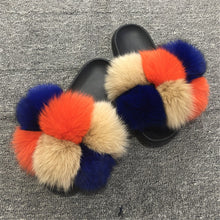 Load image into Gallery viewer, Hot selling fur ball slippers