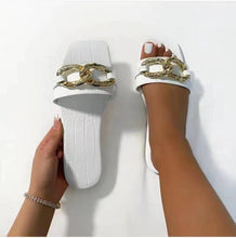 Load image into Gallery viewer, New chain slippers (HPSD007)