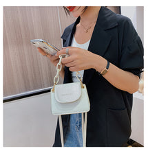 Load image into Gallery viewer, Trendy one-shoulder half-circle saddle bag AB2024