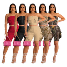 Load image into Gallery viewer, Solid color short sleeved shorts work casual two-piece set AY2843
