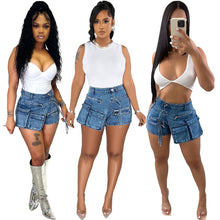 Load image into Gallery viewer, Zippered multi bag denim shorts AY2779
