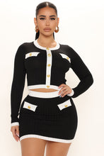 Load image into Gallery viewer, Fashion contrast color long sleeved short skirt set AY3203
