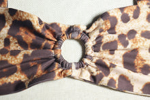 Load image into Gallery viewer, Fashion leopard print suit sexy wrap chest suspenders trousers two piece set
