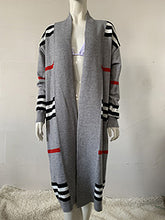 Load image into Gallery viewer, Long striped knit shirt AY3247
