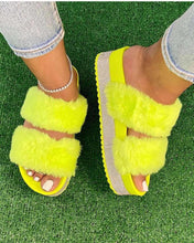 Load image into Gallery viewer, Hot sale shiny fluffy slippers
