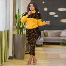 Load image into Gallery viewer, Women&#39;s leopard print stitching sports and leisure trousers two-piece suit
