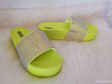 Load image into Gallery viewer, Hot selling shiny slippers ST0073
