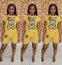 Load image into Gallery viewer, Sequined bear cartoon short sleeve suit AY1041
