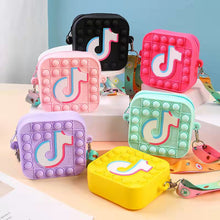 Load image into Gallery viewer, Last Mouse Lost decompression silicone messenger bag（AB2094）
