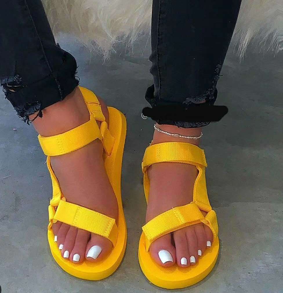 Hot selling sandals