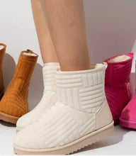 Load image into Gallery viewer, Plush thickened warm cotton shoes (HPSD248)
