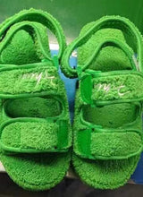 Load image into Gallery viewer, Fashion Platform Plush Sandals（HPSD230）
