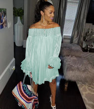 Load image into Gallery viewer, Sexy One-Line Neck Pineapple Sleeve Dress（AY2319）
