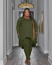 Load image into Gallery viewer, Irregular hem solid Plus size two-piece set AY2546
