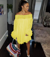 Load image into Gallery viewer, Sexy One-Line Neck Pineapple Sleeve Dress（AY2319）
