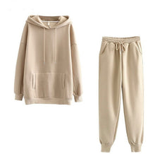 Load image into Gallery viewer, Two-piece solid color hooded sweater（AY1387）
